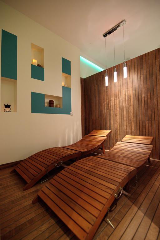 Motel Amadeus à Łomża Extérieur photo